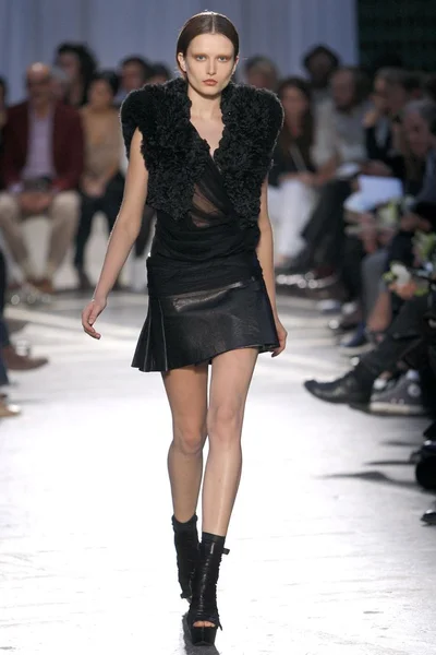 Look 36